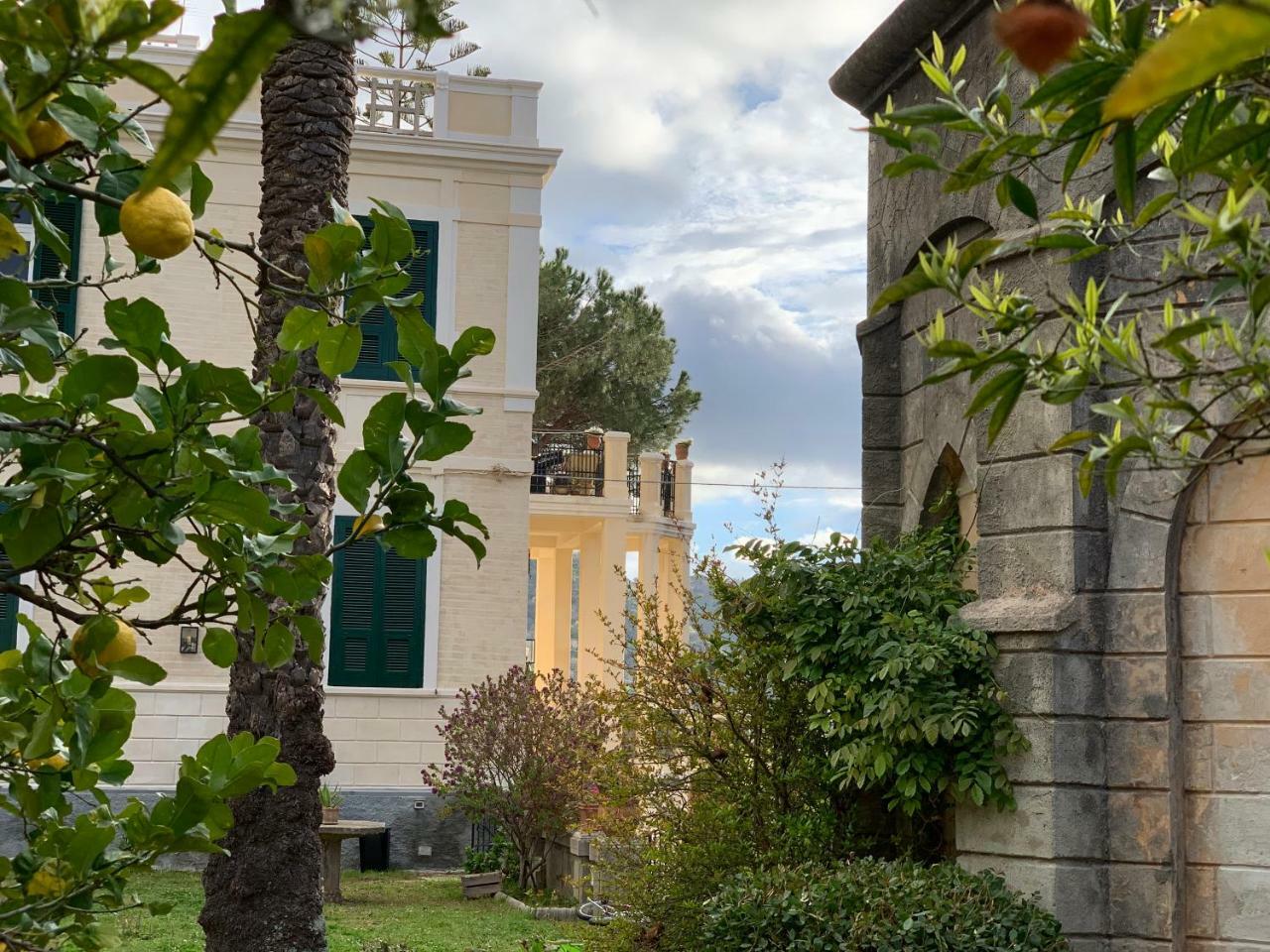 مبيت وإفطار بارغيليا Villino Eleonora المظهر الخارجي الصورة