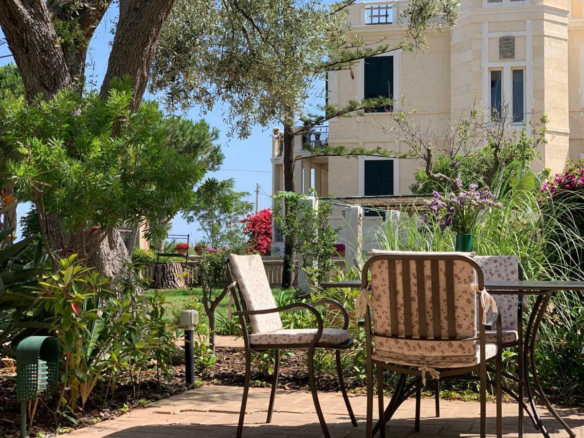 مبيت وإفطار بارغيليا Villino Eleonora المظهر الخارجي الصورة