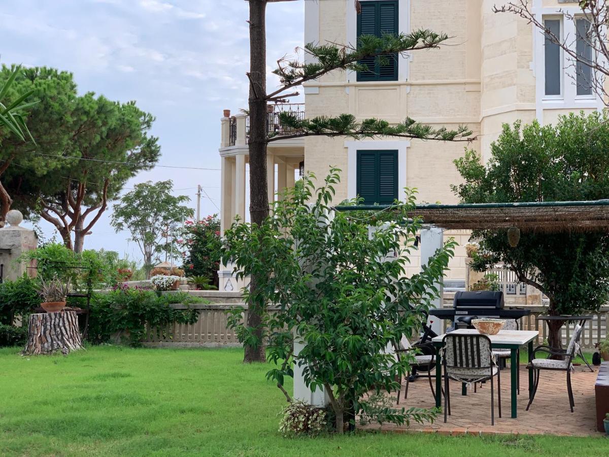 مبيت وإفطار بارغيليا Villino Eleonora المظهر الخارجي الصورة